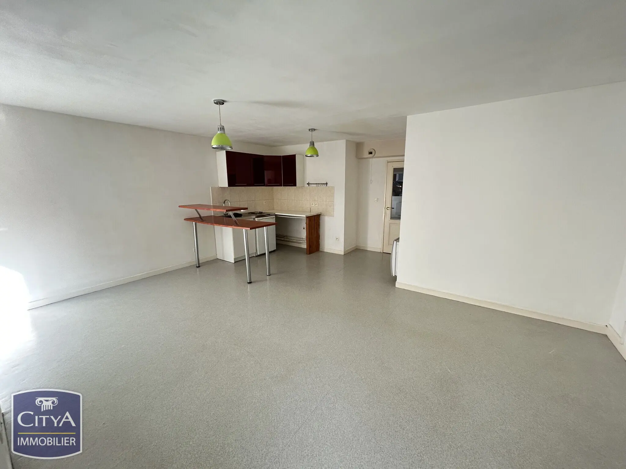 Photo 2 Appartement 1 pièce 44.94m²