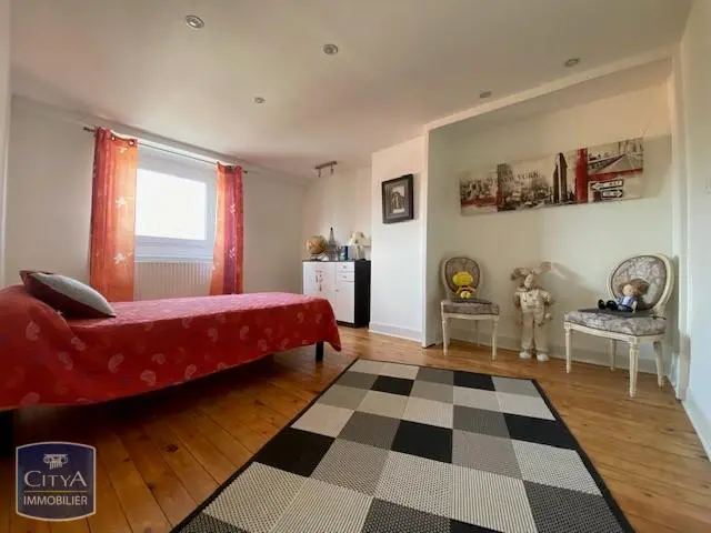 Photo 9 Maison 6 pièces 184m²