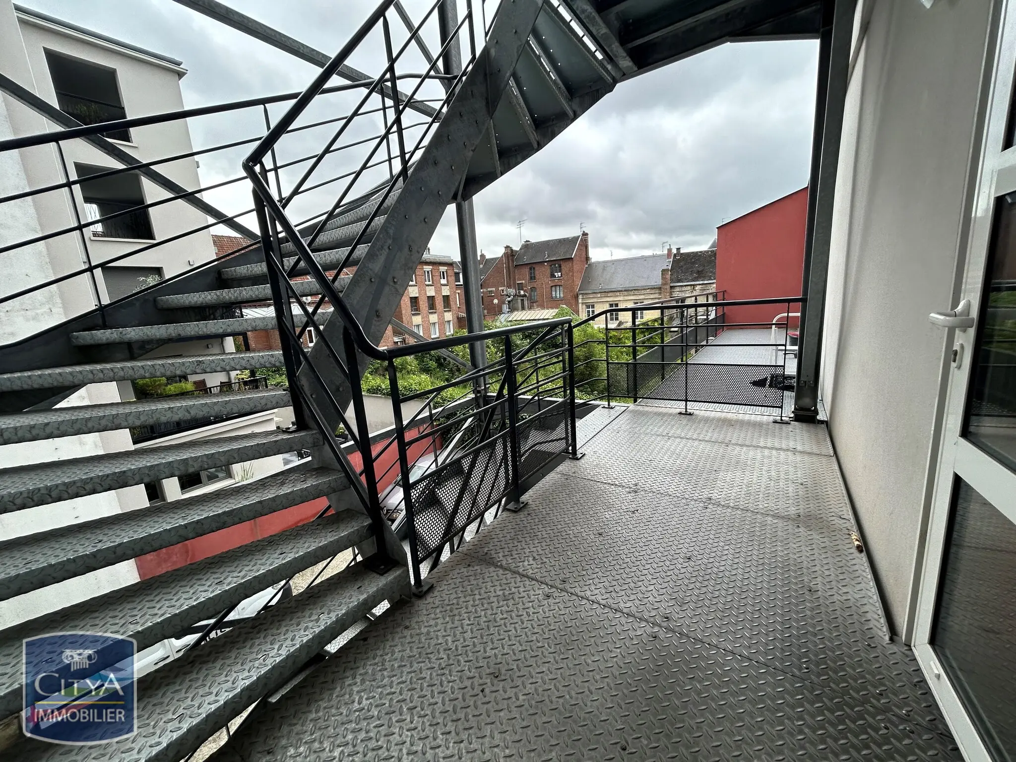 Photo 3 Immeuble 576m²