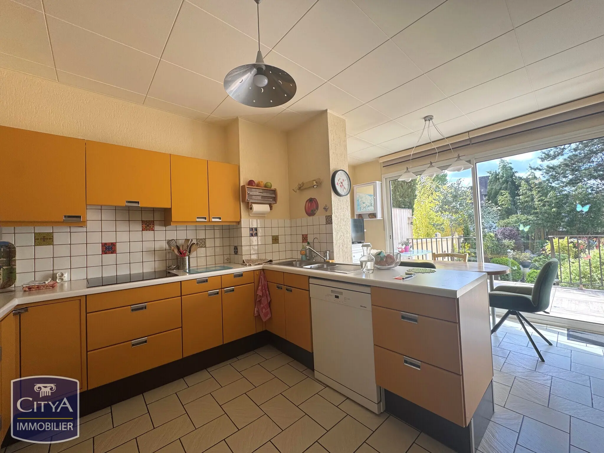 Photo 4 Maison 8 pièces 230m²