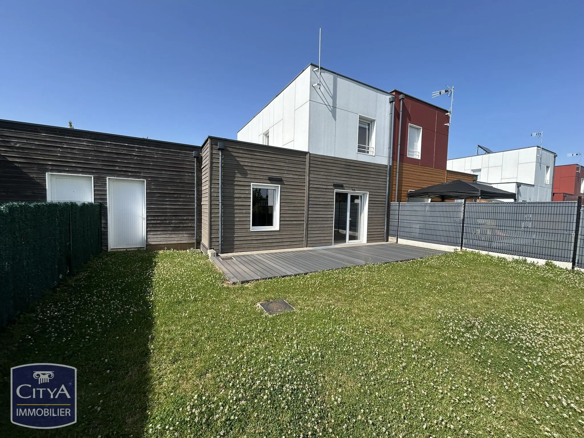 Photo 1 Maison 4 pièces 86m²