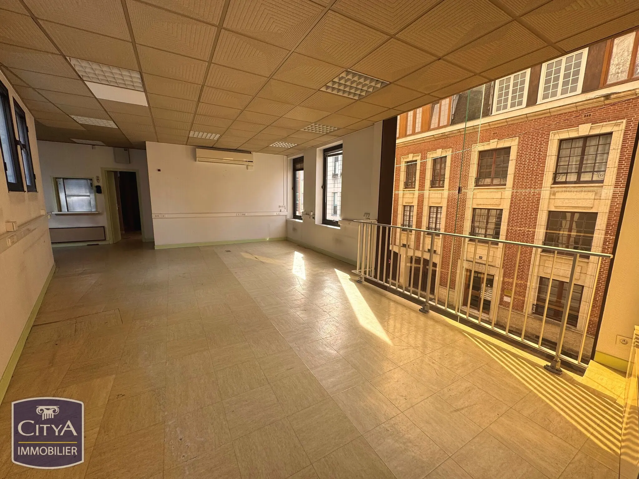 Photo 7 Immeuble 703m²