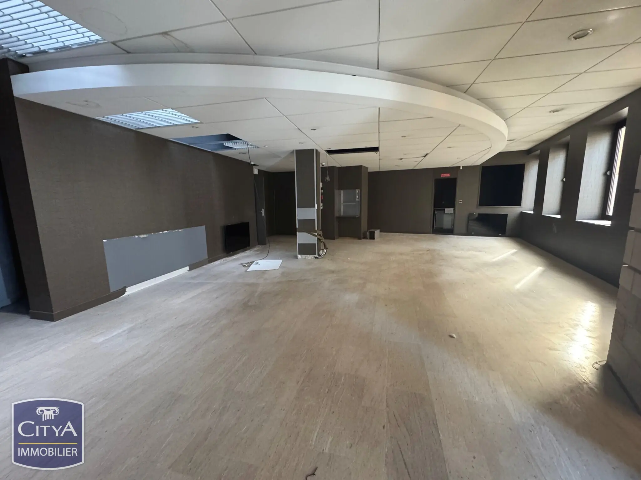 Photo 5 Immeuble 703m²