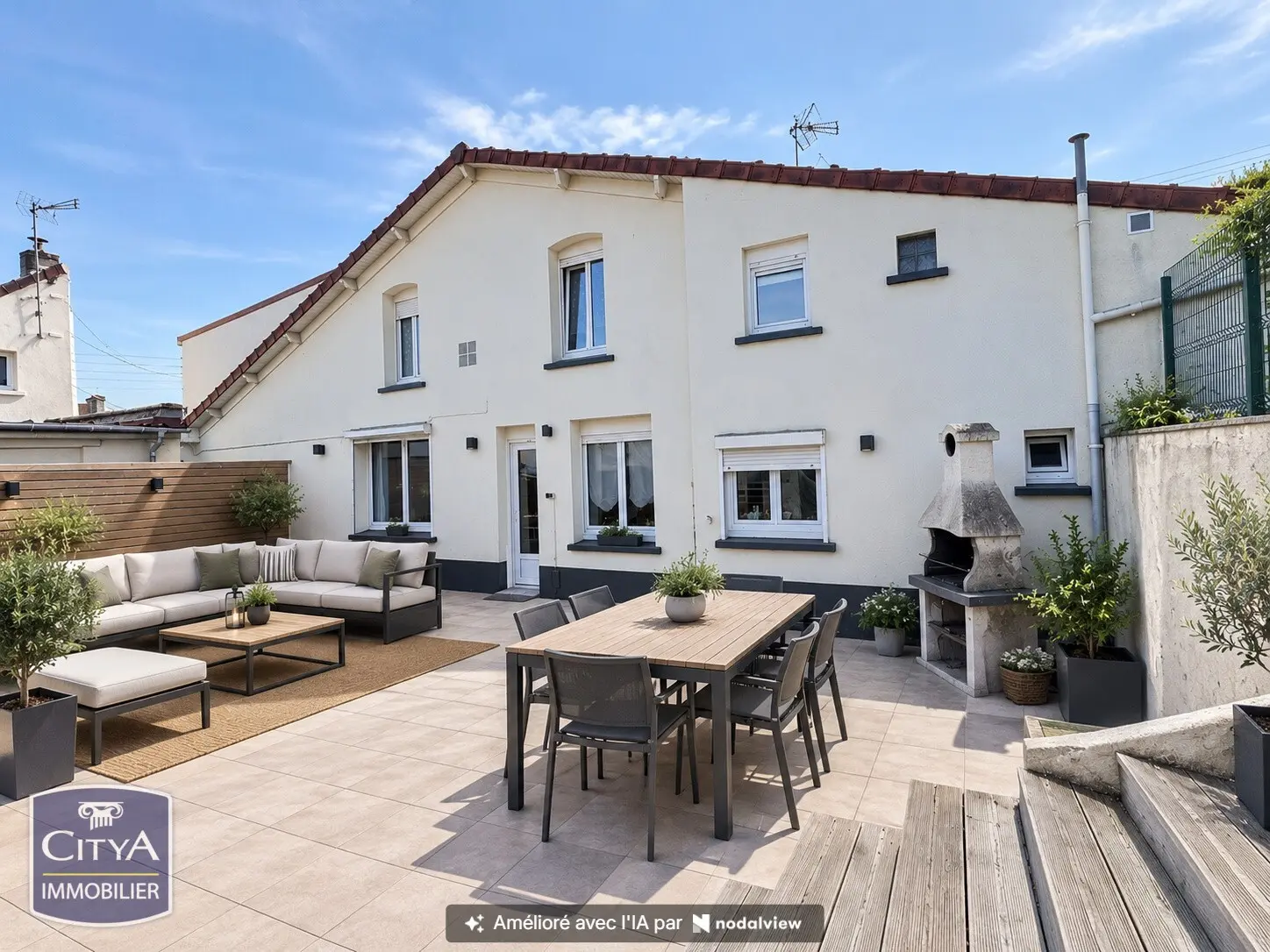 Photo 1 Maison 4 pièces 119.77m²