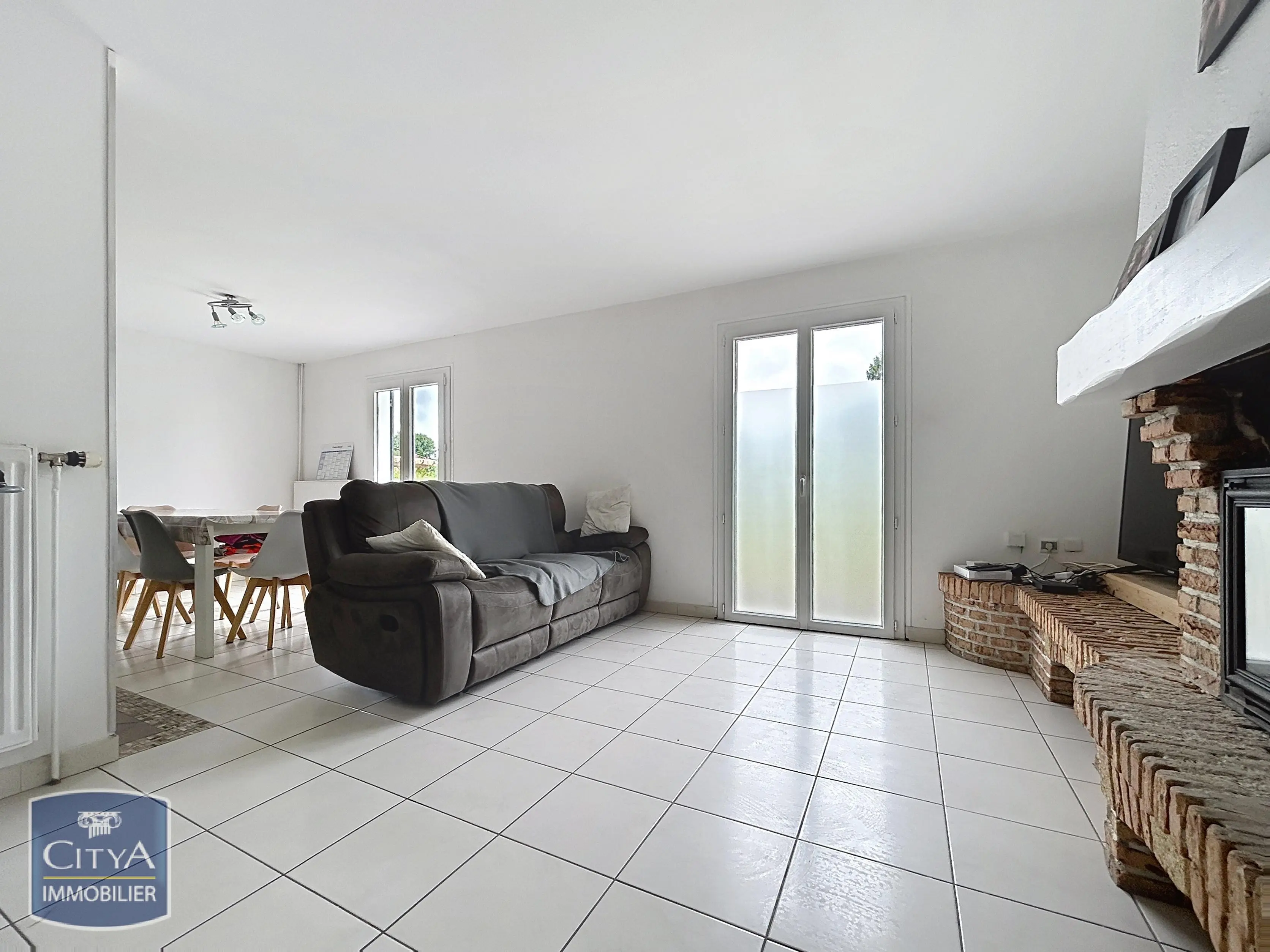 Photo 2 Maison 4 pièces 105m²