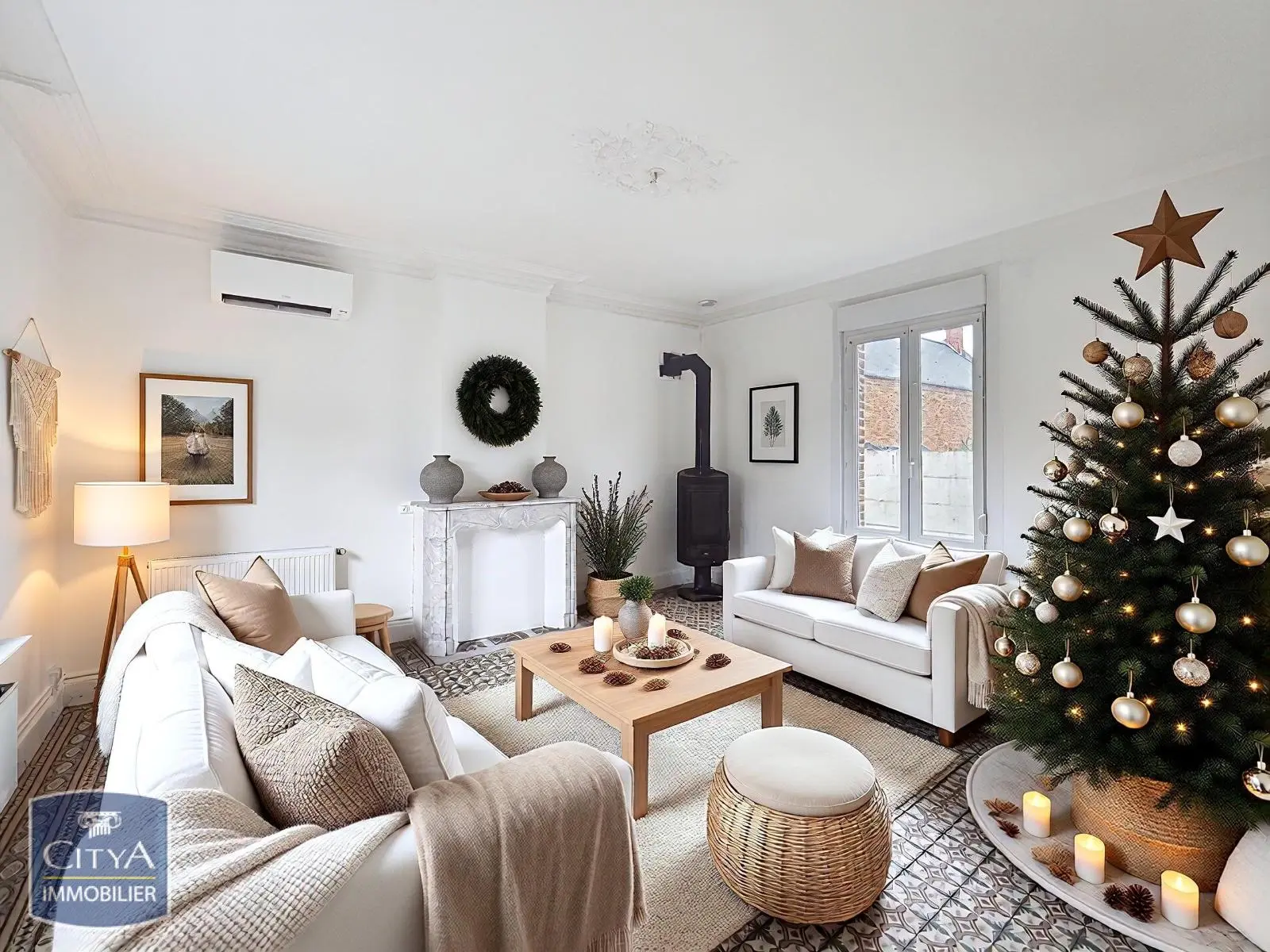 Photo 1 Maison 6 pièces 158m²