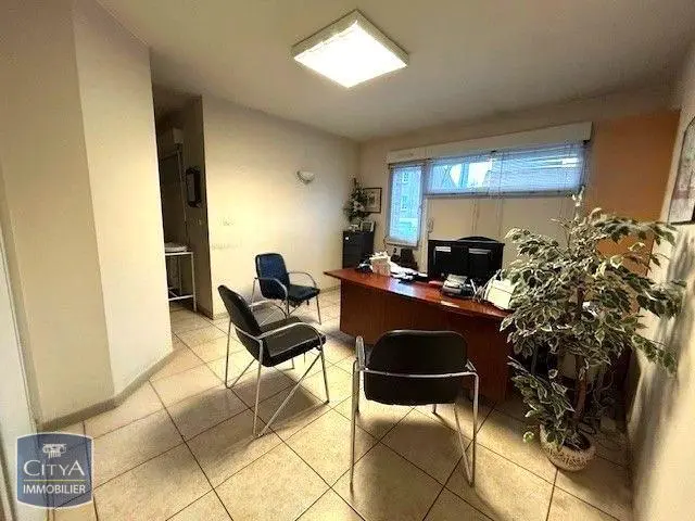 Photo 3 Local Professionnel