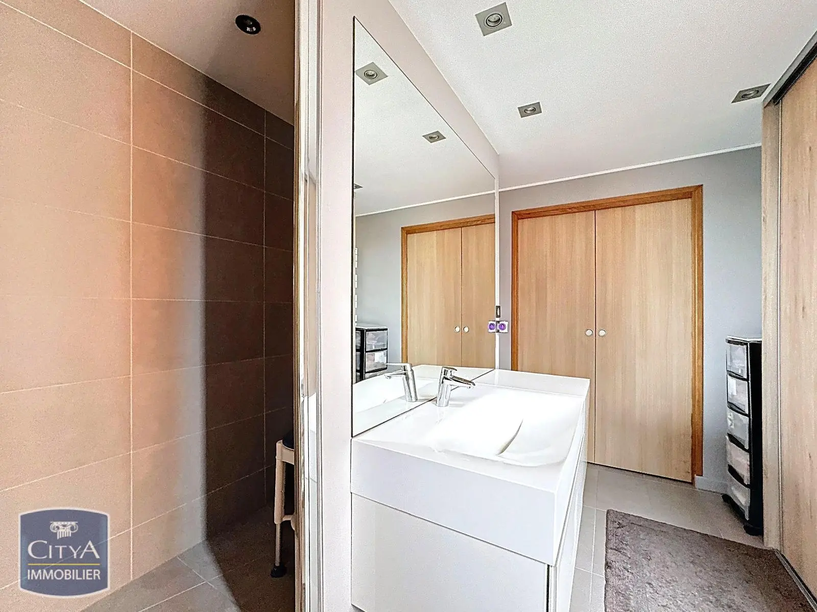 Photo 11 Appartement 4 pièces 168.51m²