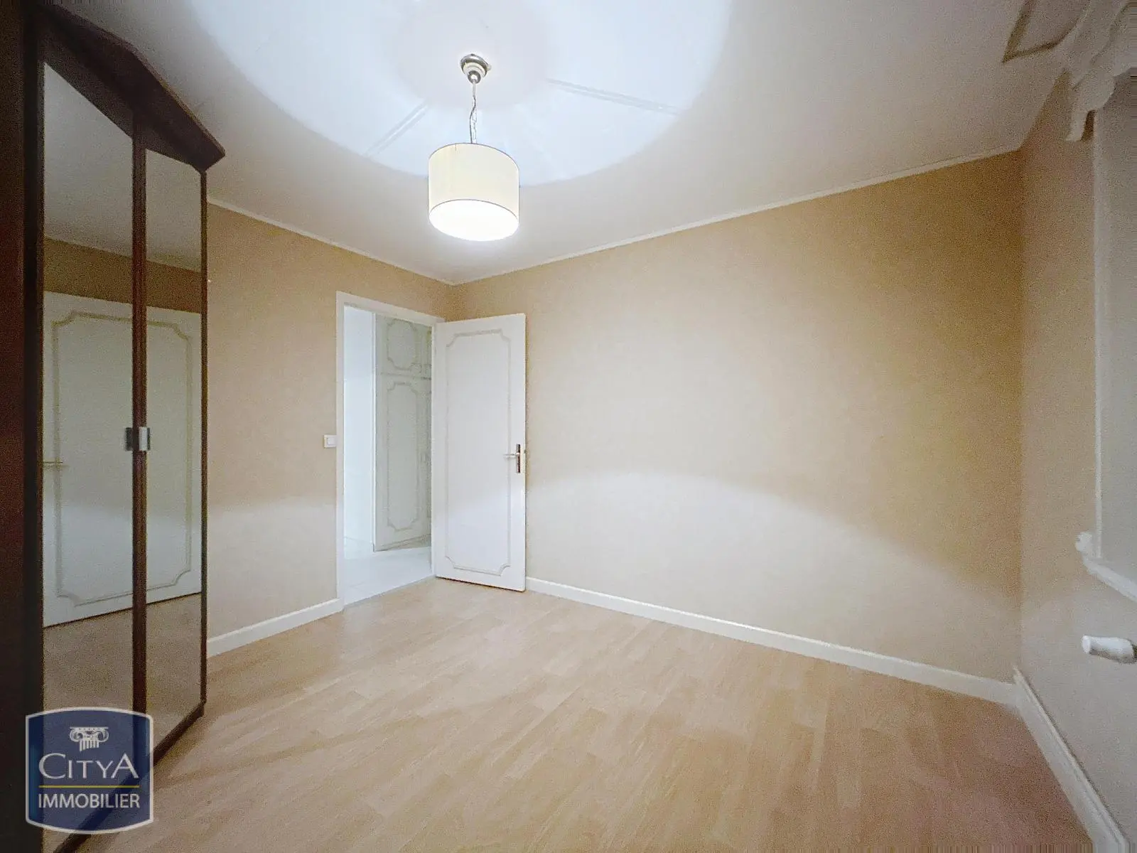 Photo 4 Appartement 4 pièces 85.96m²