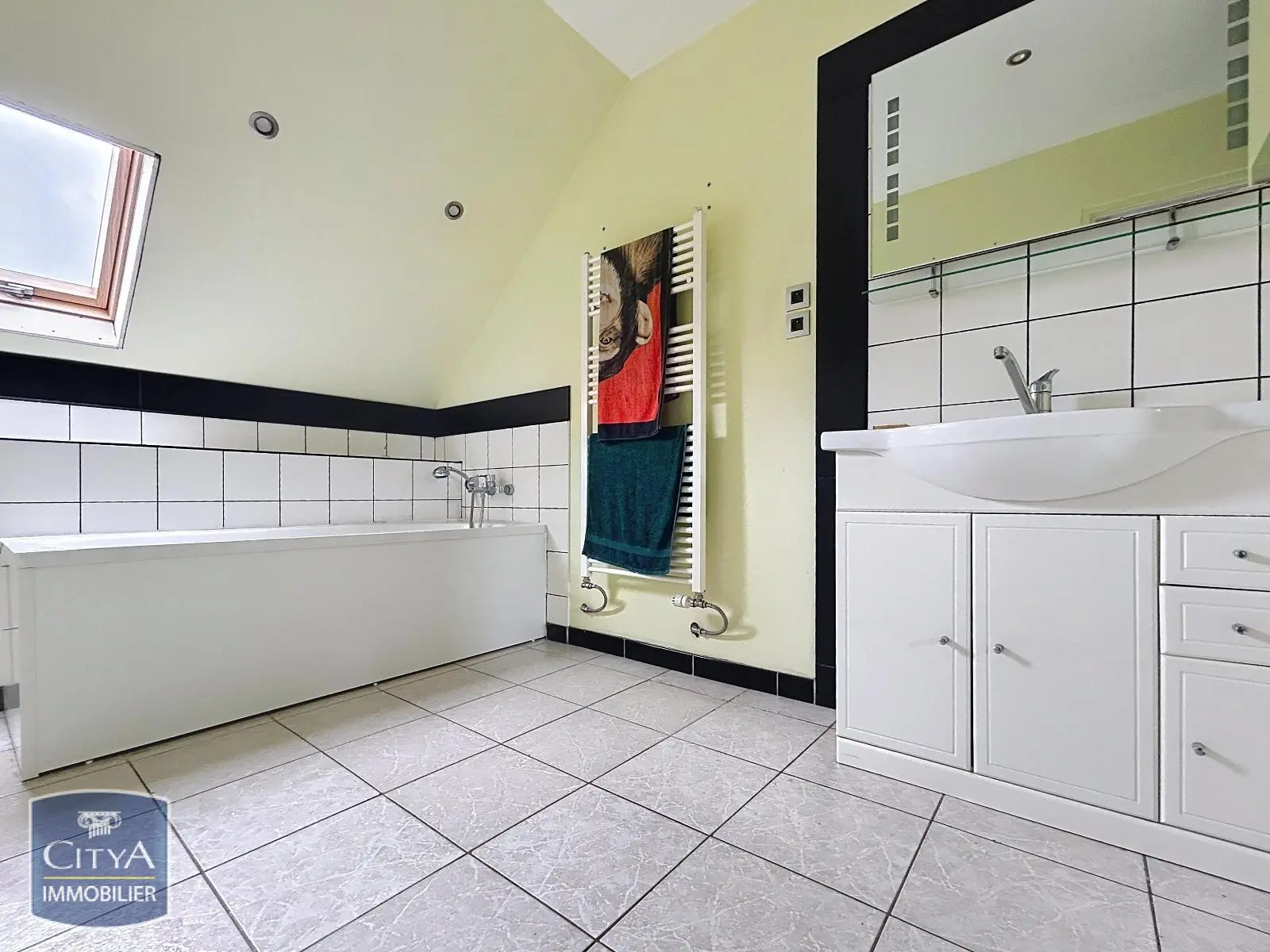 Photo 7 Maison 4 pièces 105m²