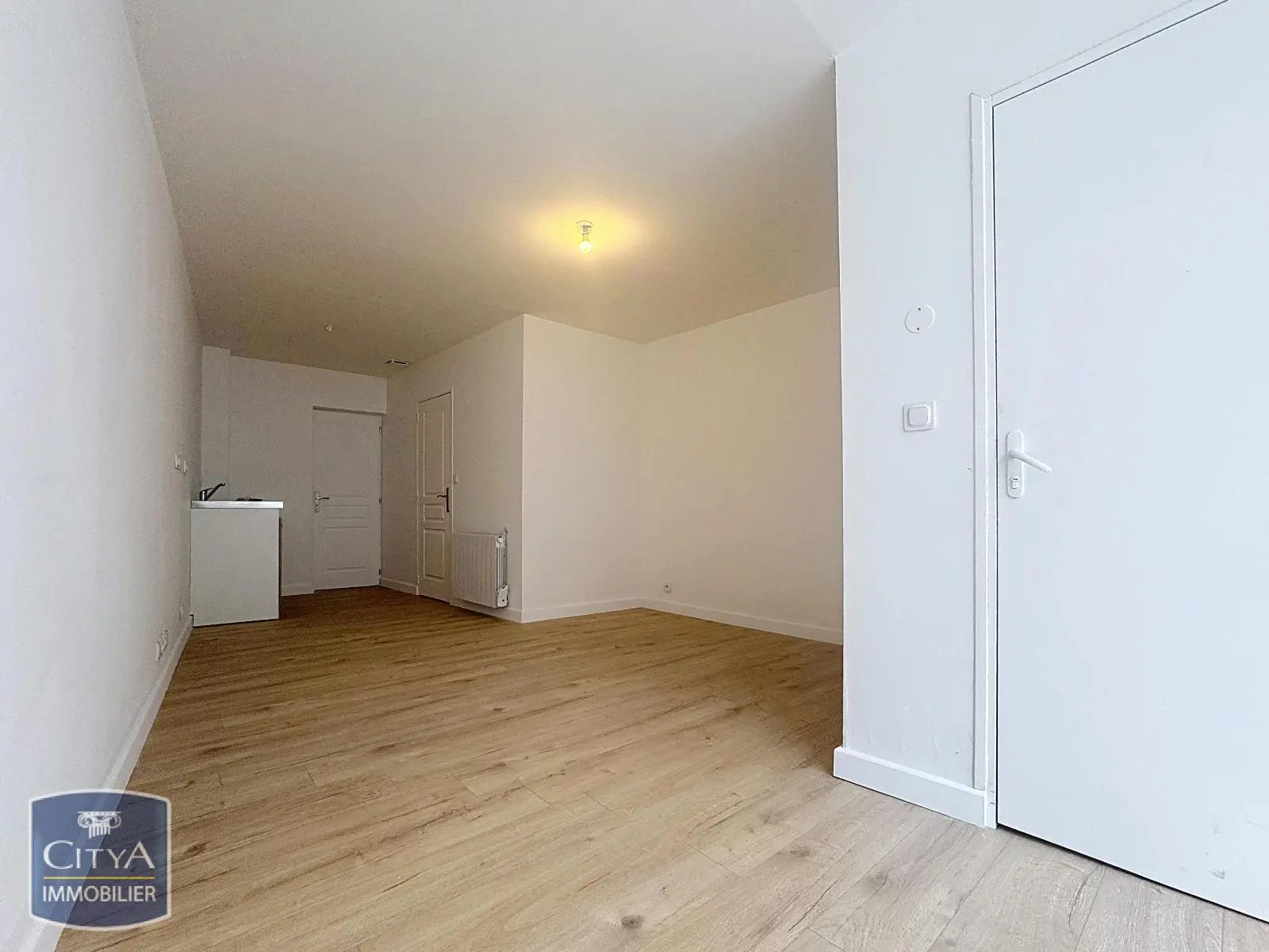 Photo 2 Appartement 2 pièces 31m²