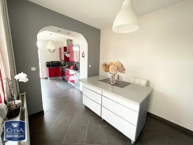 Photo 4 Maison 6 pièces 184m²