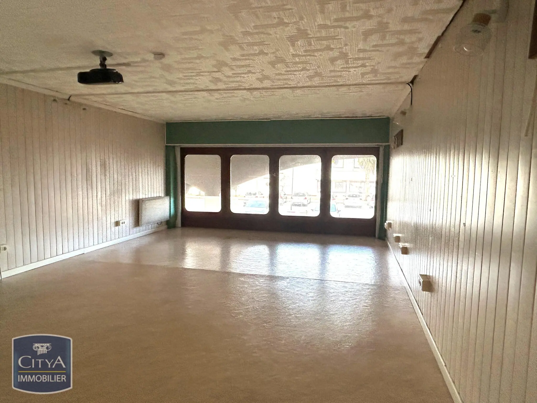Photo 2 Local Commercial 132.36m²