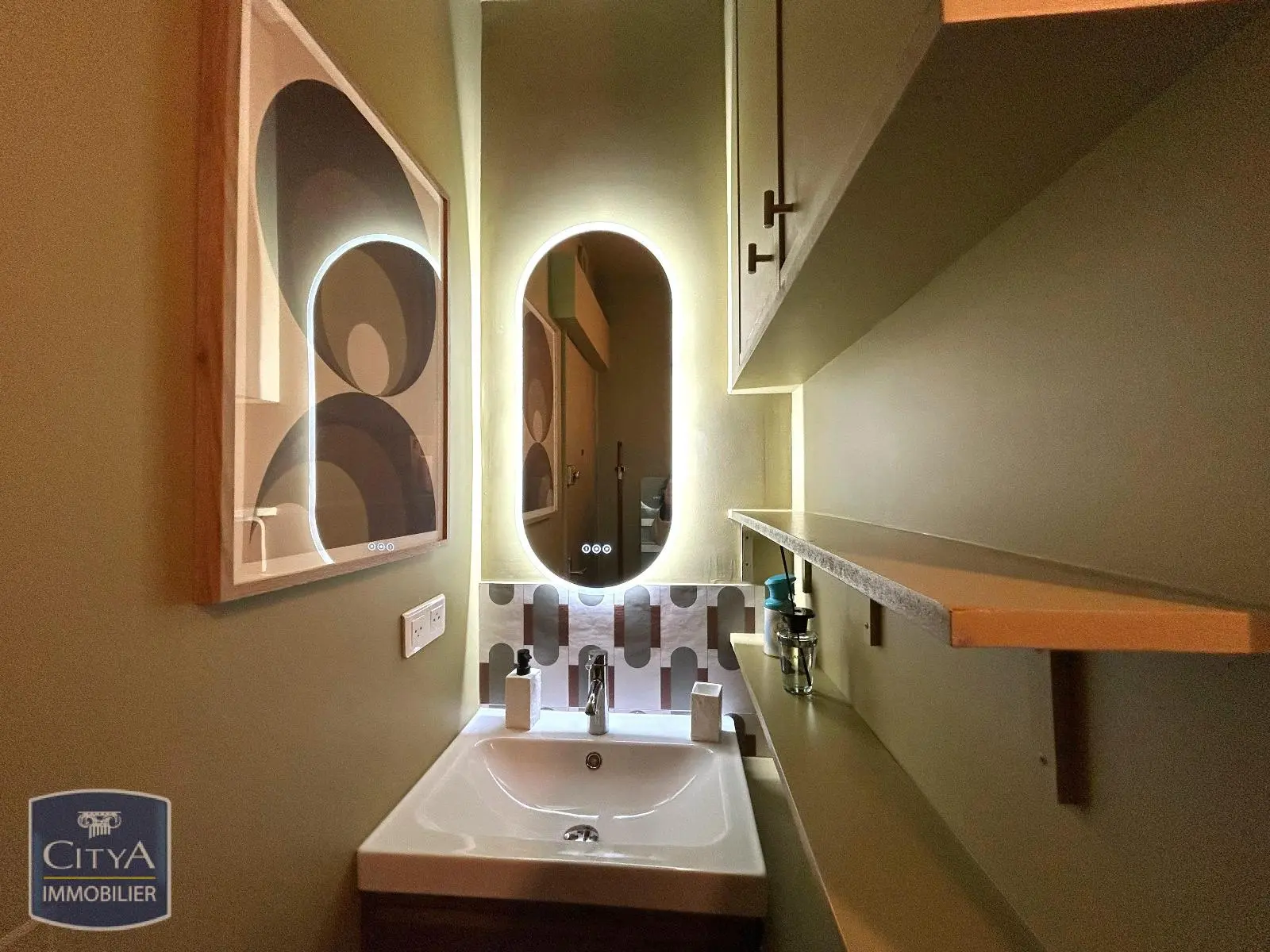 Photo 2 Appartement 1 pièce 10.75m²