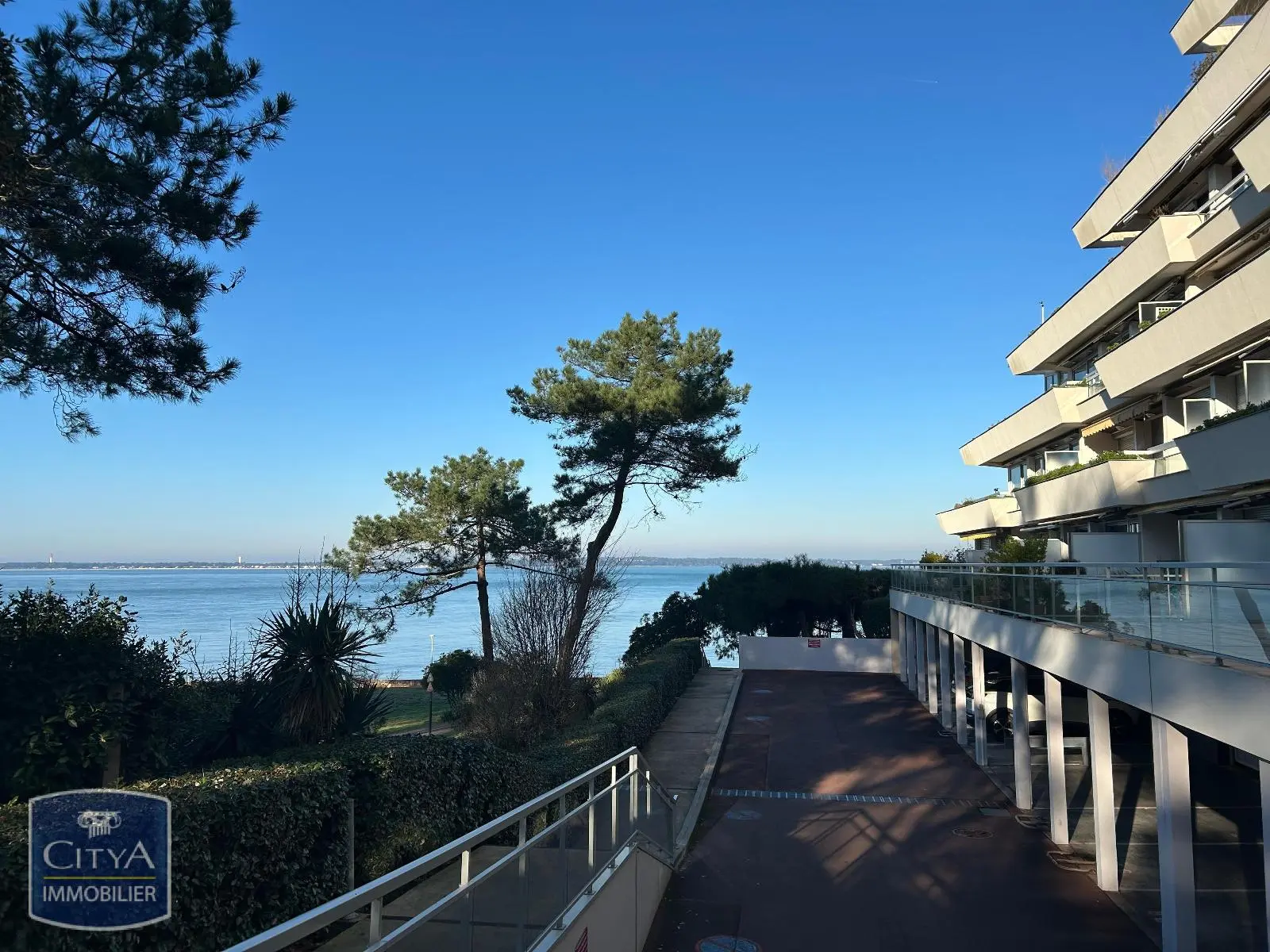 Photo 3 Appartement 1 pièce 10.75m²