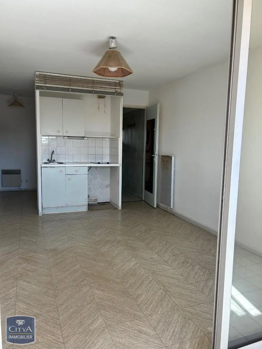 Photo 3 Appartement 1 pièce 20.3m²