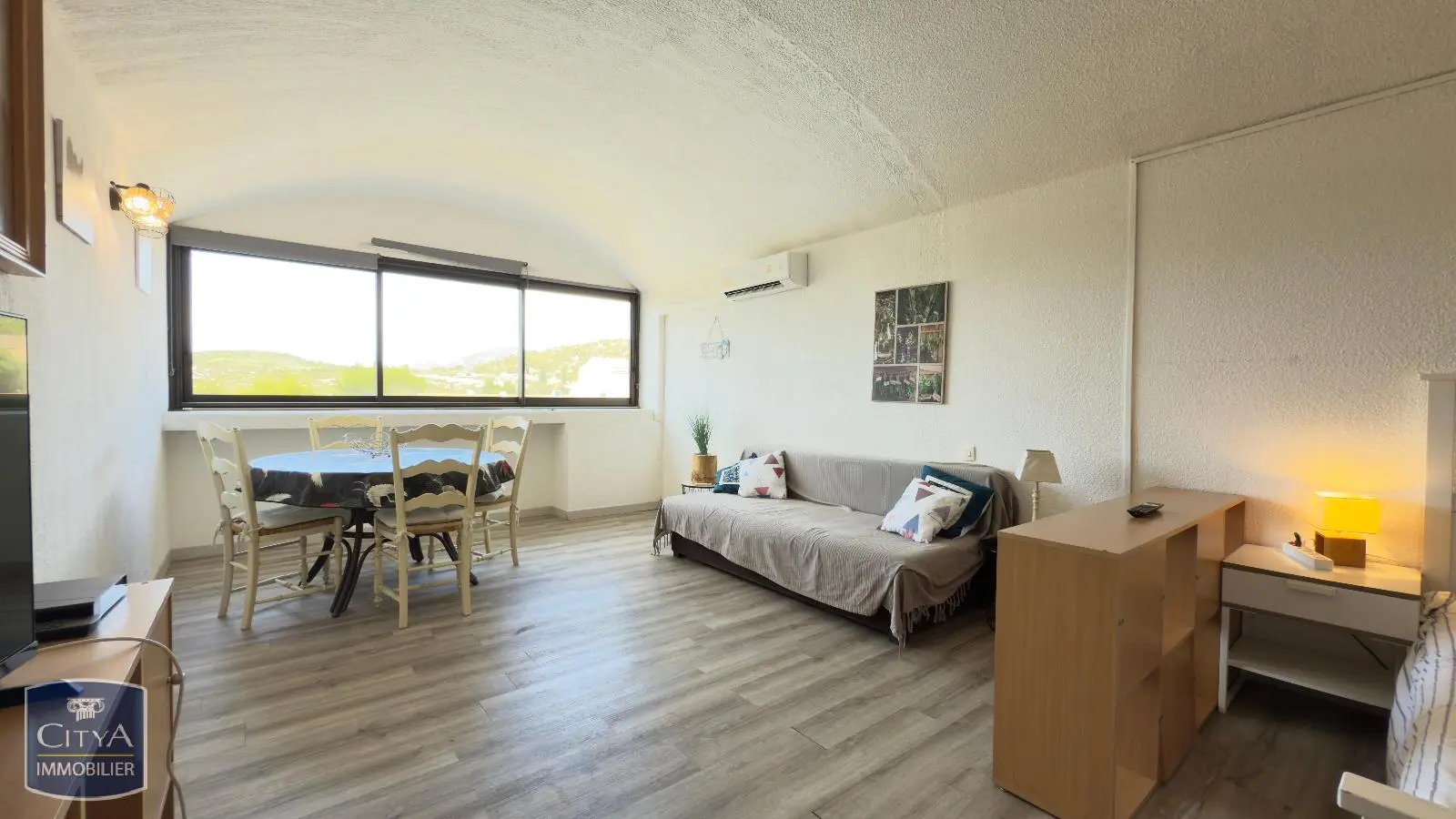 Photo 2 Appartement 1 pièce 34.64m²