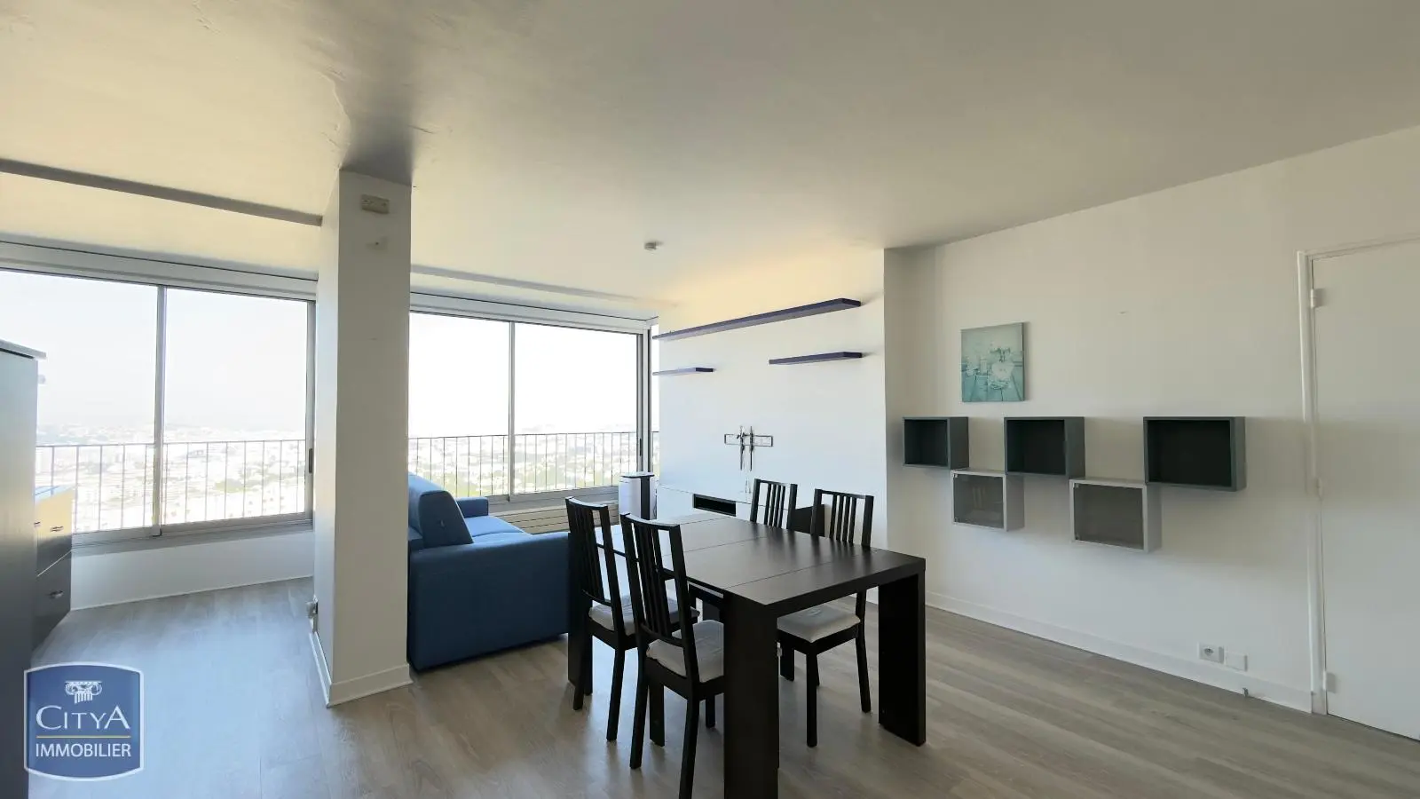 Photo 1 Appartement 2 pièces 56.26m²