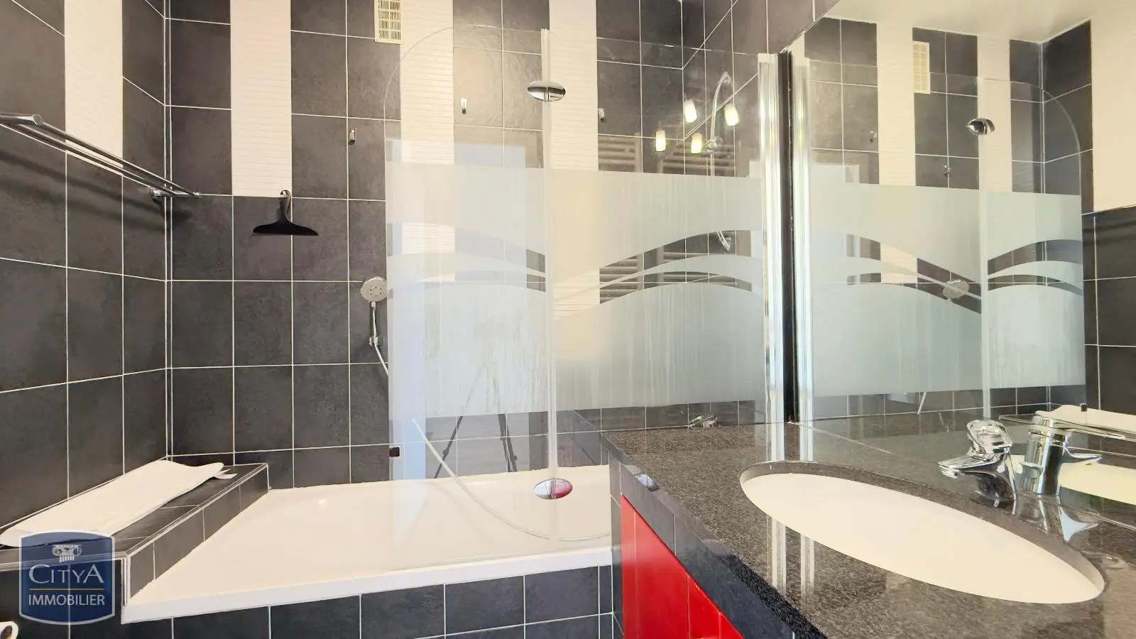 Photo 5 Appartement 2 pièces 56.26m²
