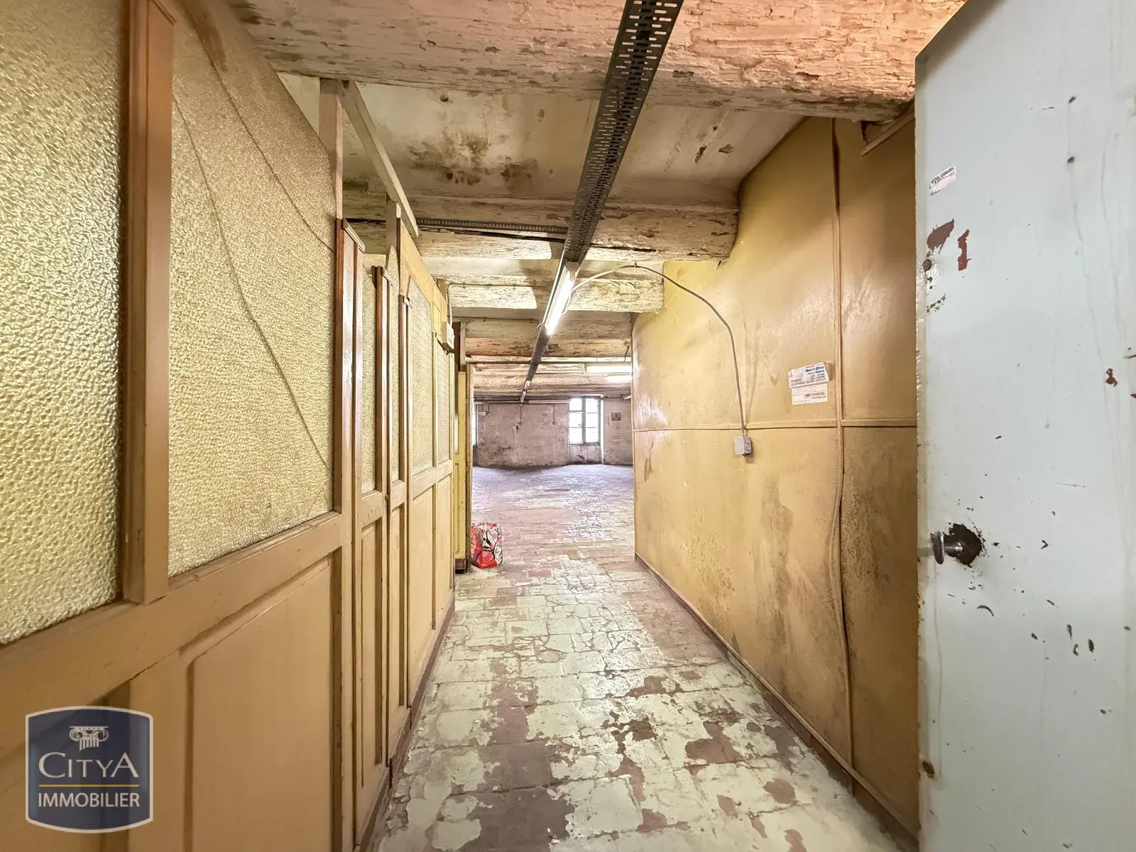 Photo 7 Local Commercial 100m²