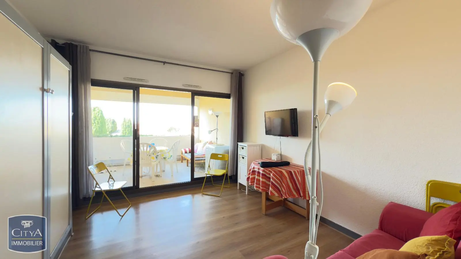 Photo 2 Appartement 1 pièce 34m²