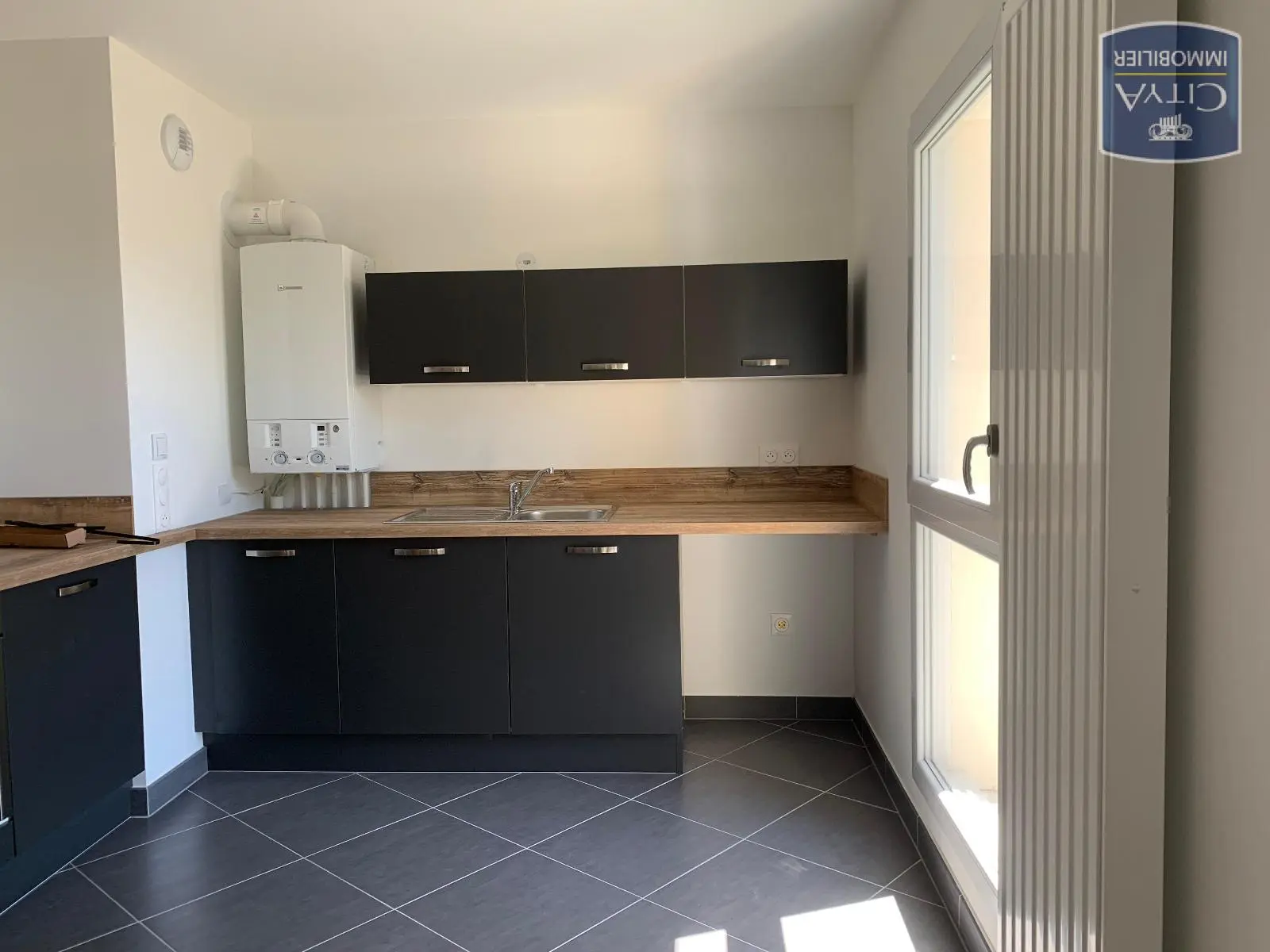 Photo 1 Appartement 4 pièces 80.55m²