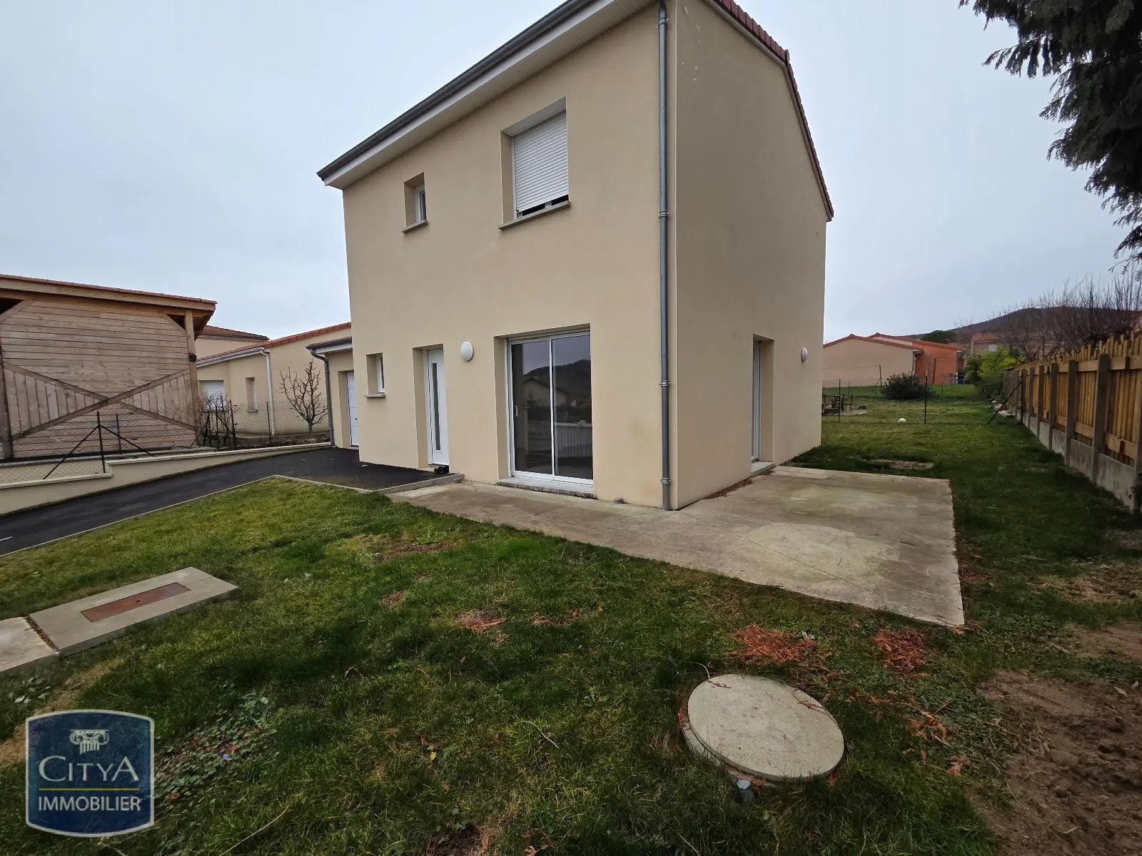 Photo 2 Maison 4 pièces 89.3m²