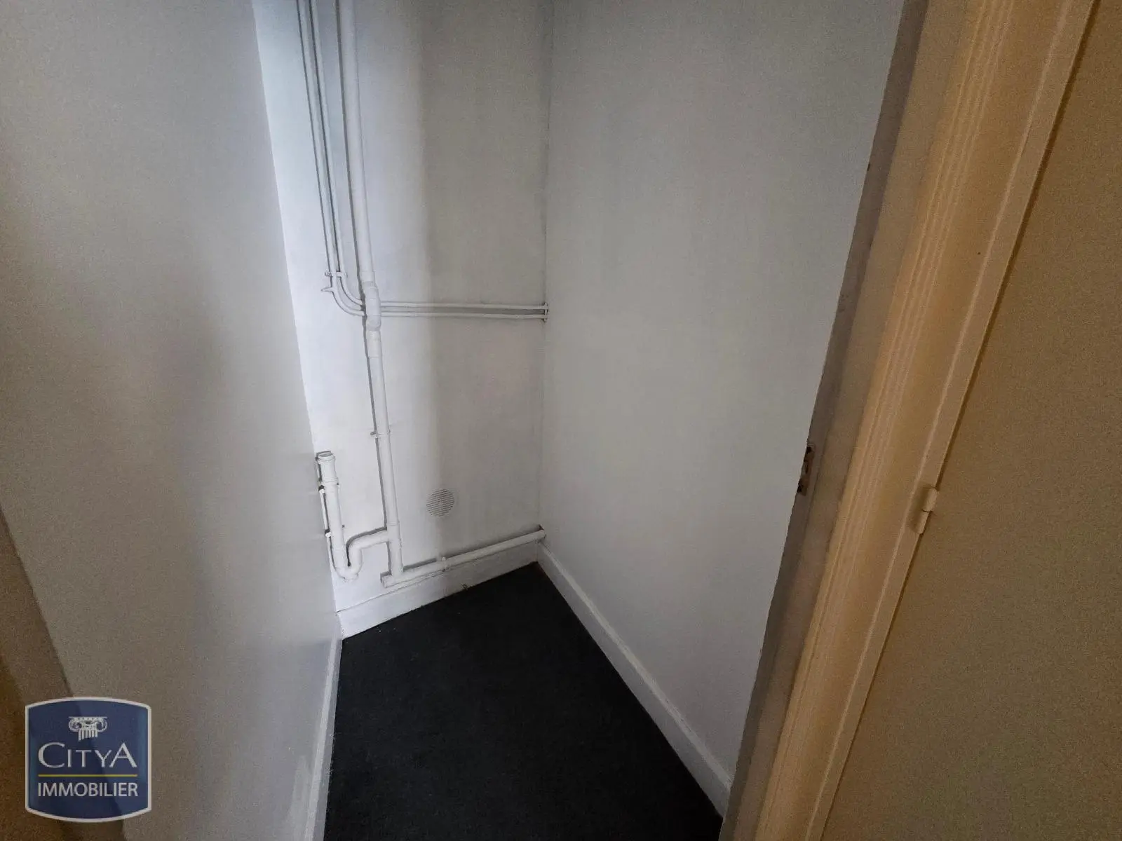 Photo 5 Local Professionnel 2 pièces 36.1m²