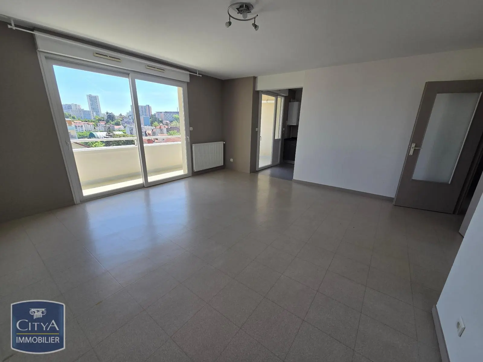 Photo 2 Appartement 3 pièces 73.37m²