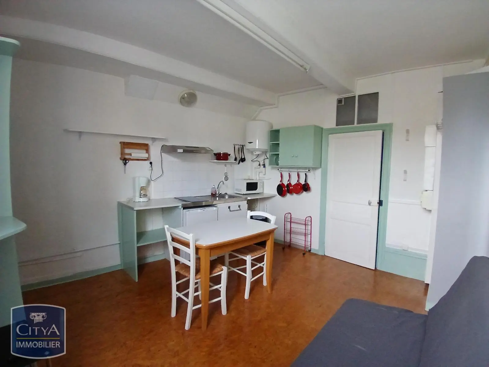 Photo 2 Appartement 1 pièce 18.4m²
