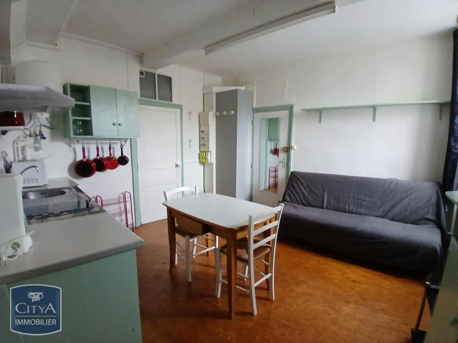 Photo 3 Appartement 1 pièce 18.4m²