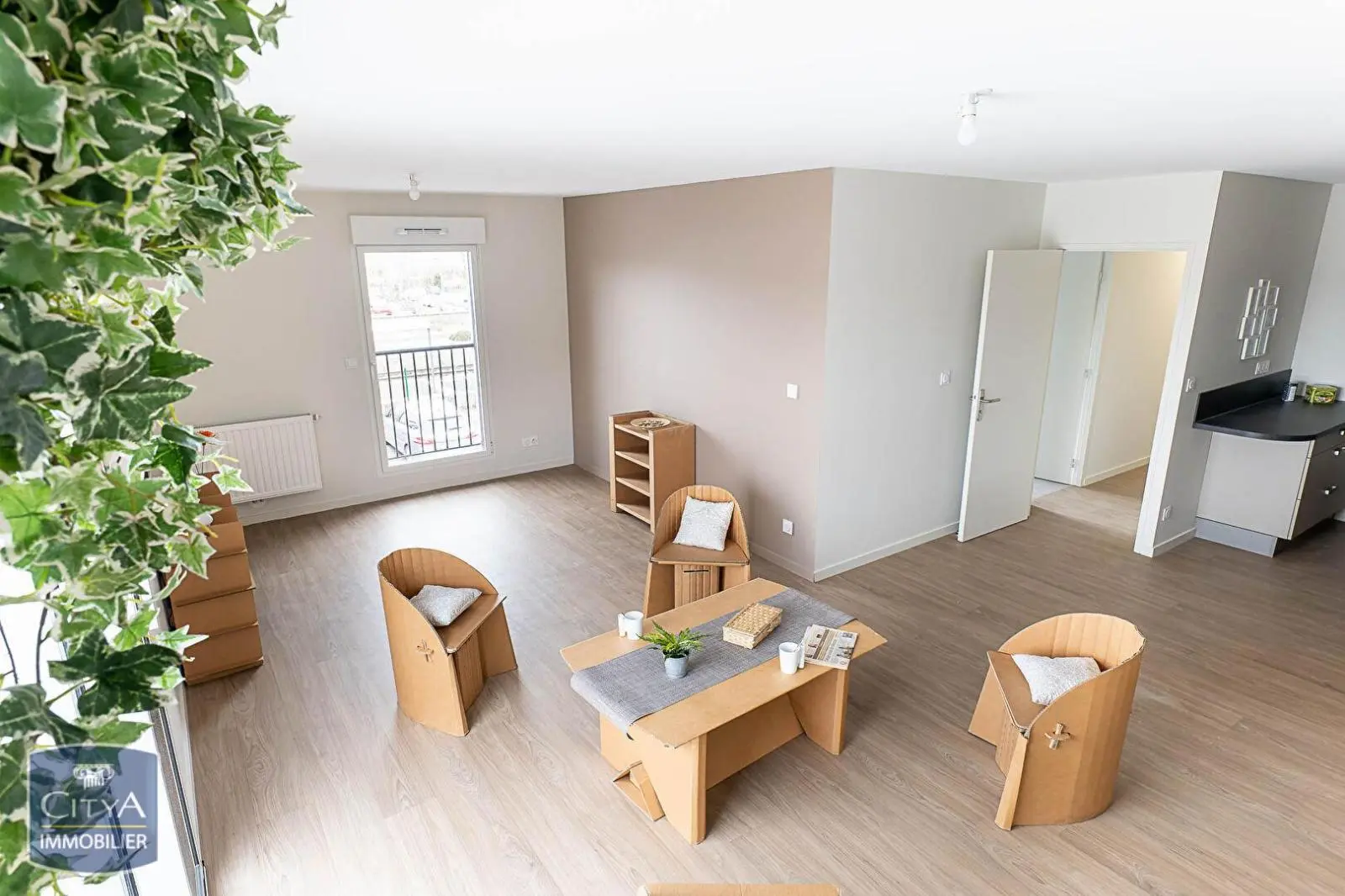 Photo 3 Appartement 4 pièces 84.57m²