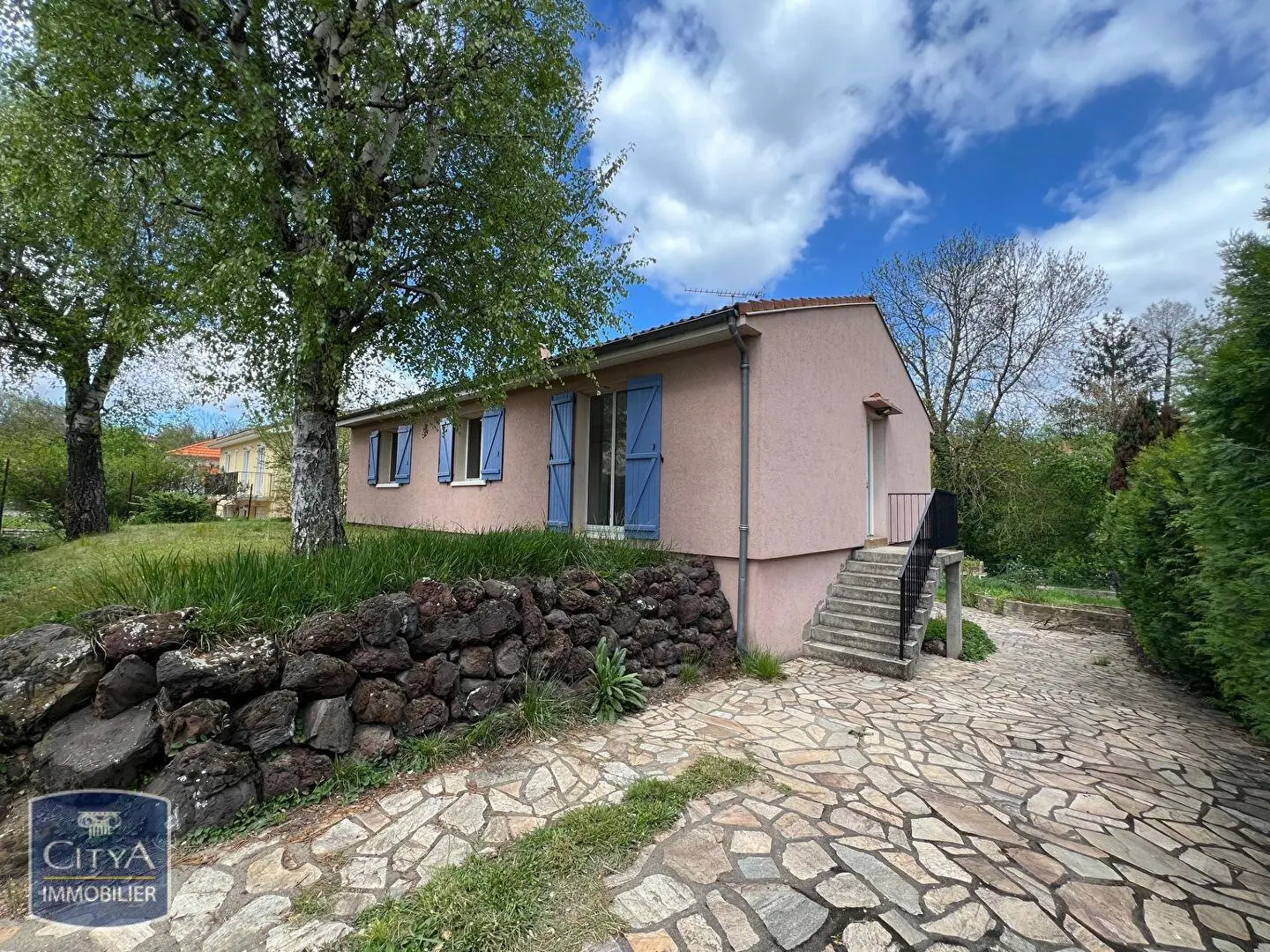 Photo 1 Maison 5 pièces 153.8m²