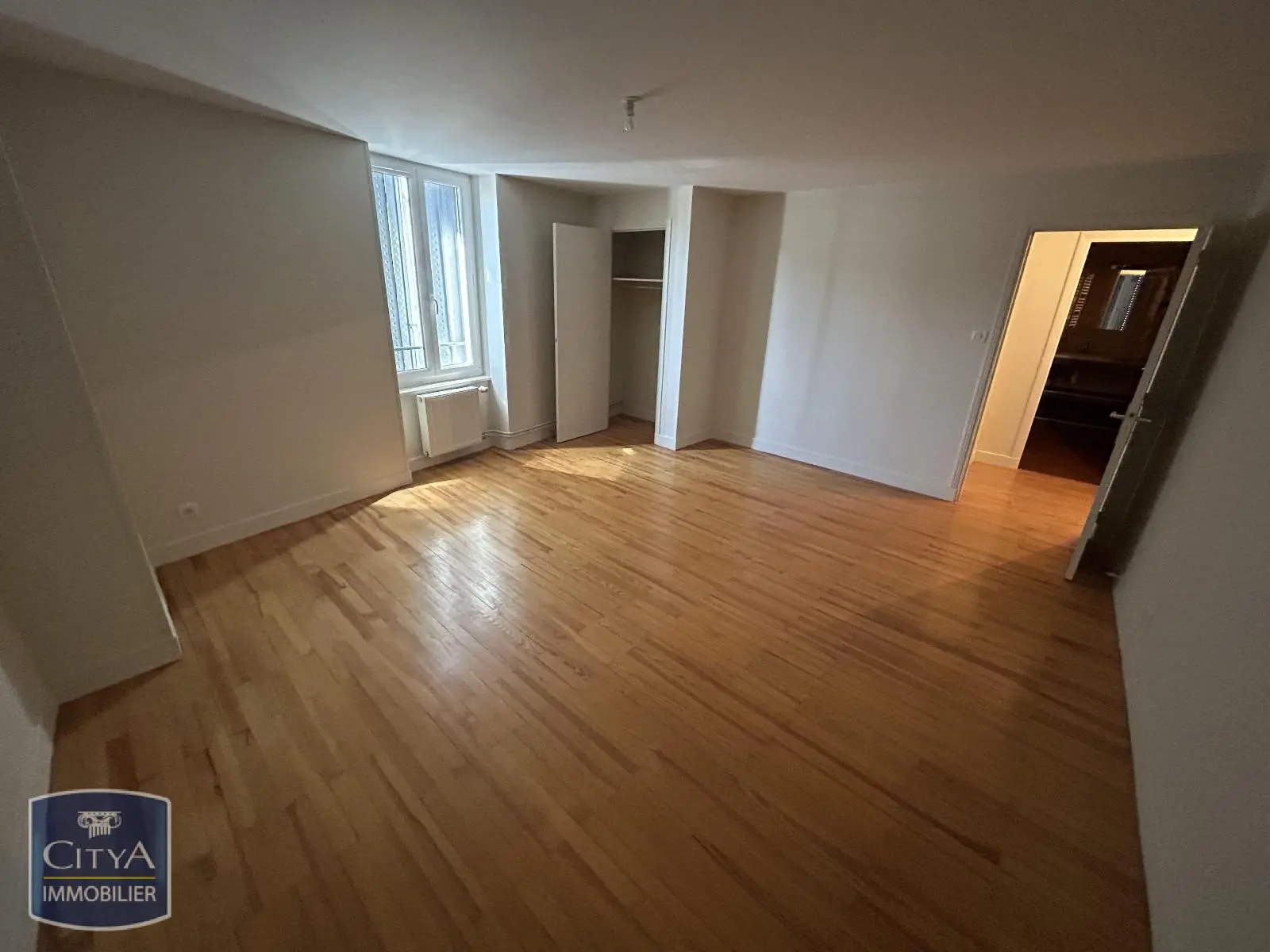 Photo 10 Appartement 5 pièces 136.16m²