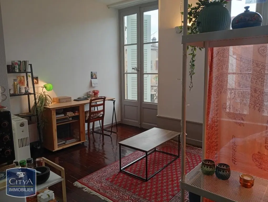 Photo 2 Appartement 1 pièce 20.24m²