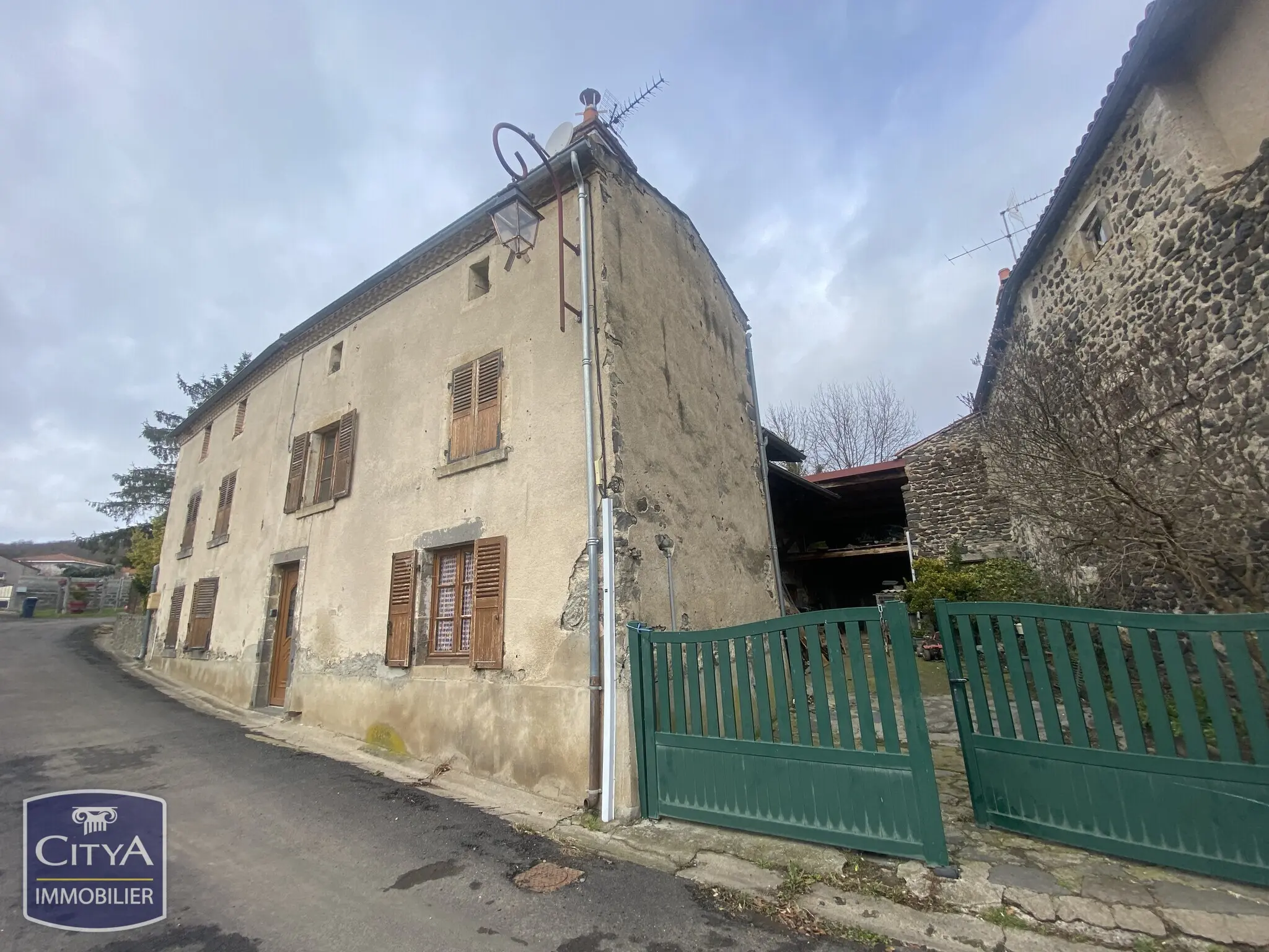 Photo 1 Maison 4 pièces 86m²