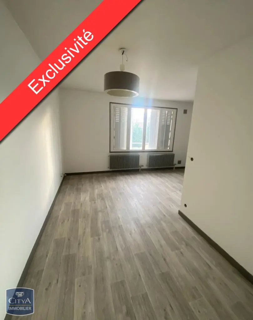 Photo 1 Appartement 1 pièce 27.38m²