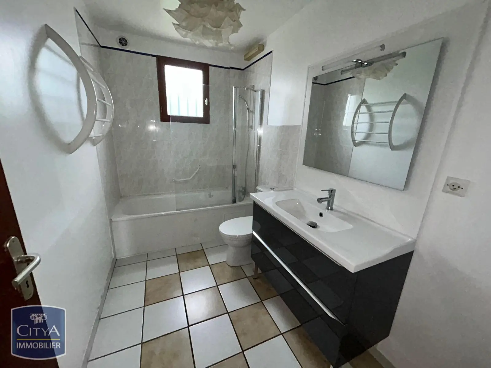 Photo 3 Appartement 4 pièces 99.9m²