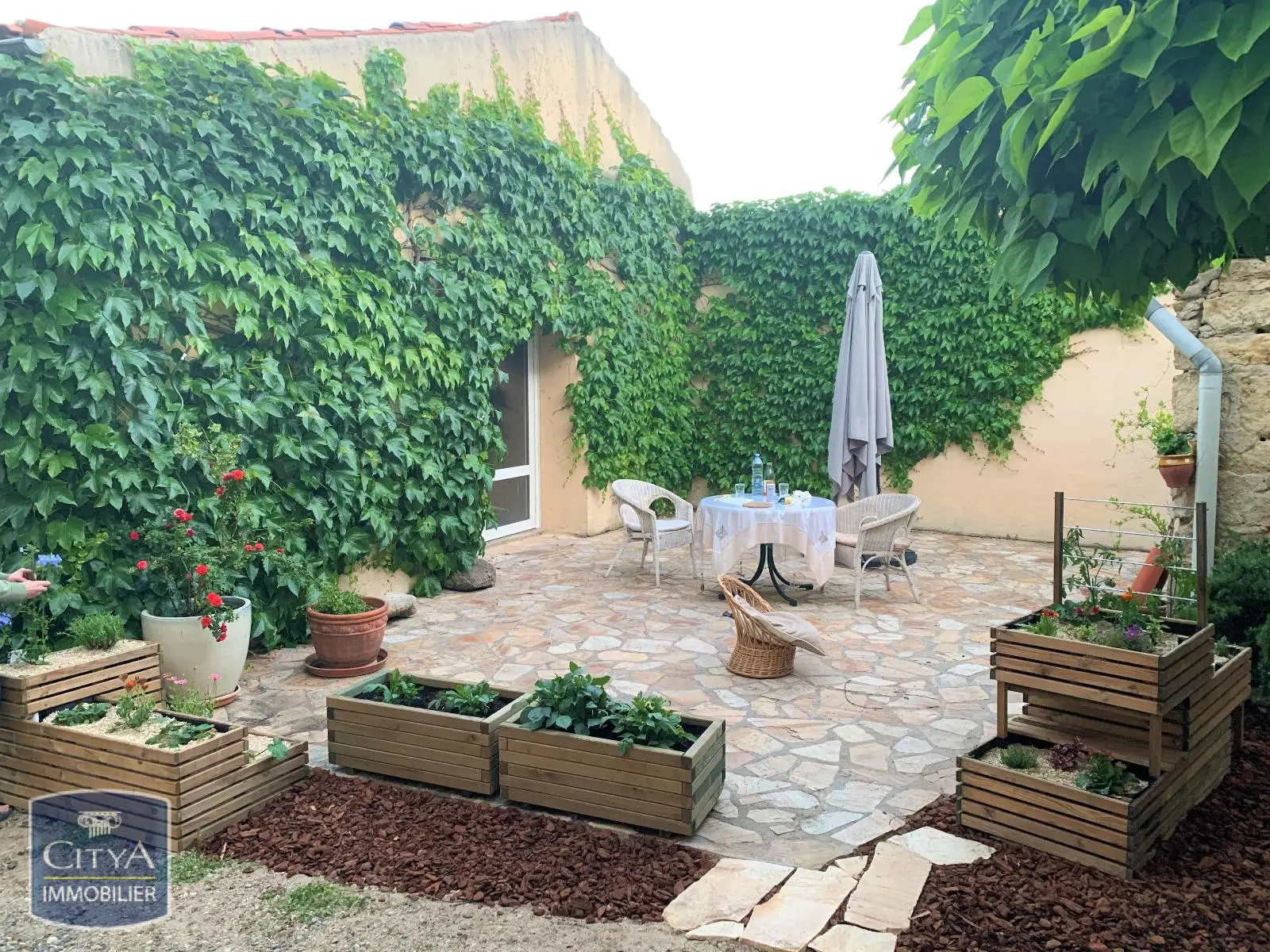 Photo 2 pour Maison 7 pièces 186m² Photo 2 Maison 7 pièces 186m²