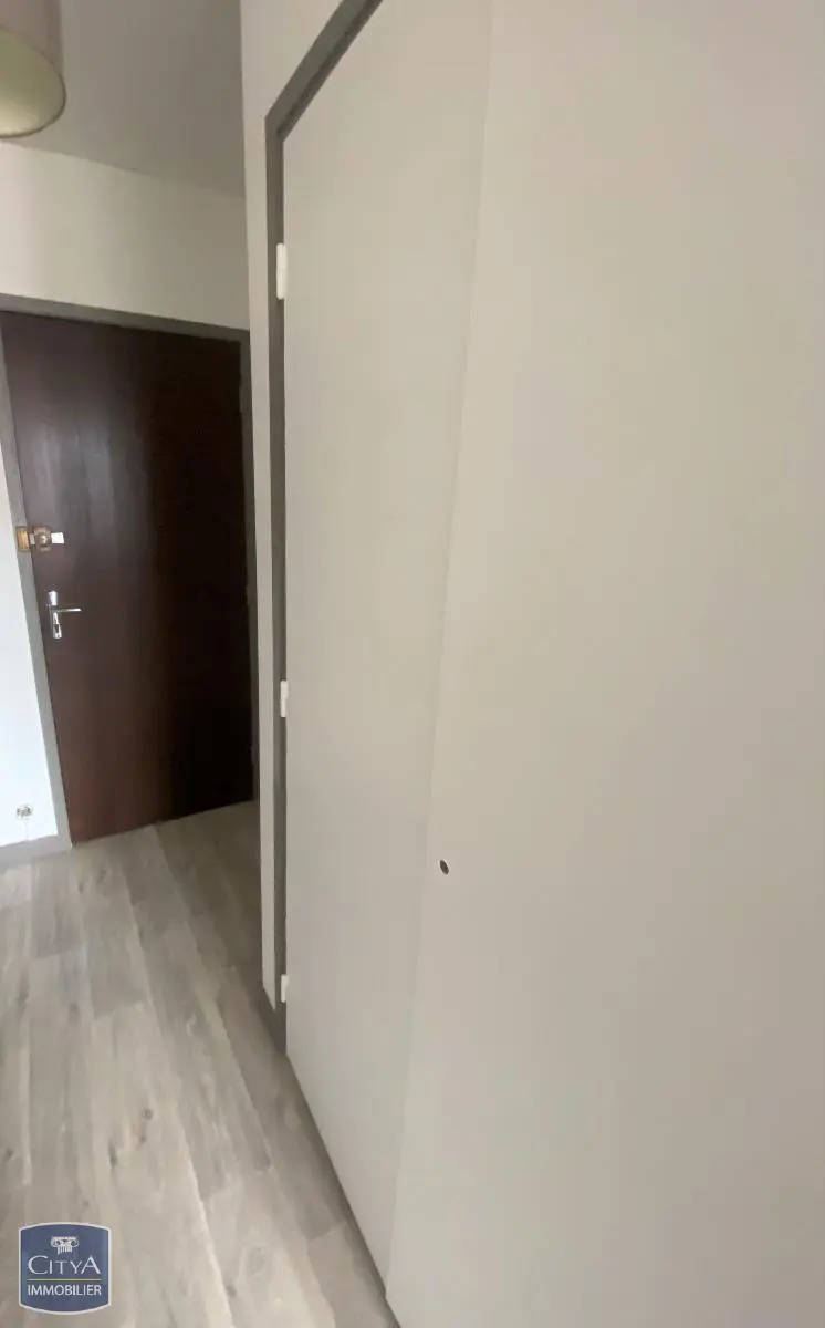 Photo 4 Appartement 1 pièce 27.38m²