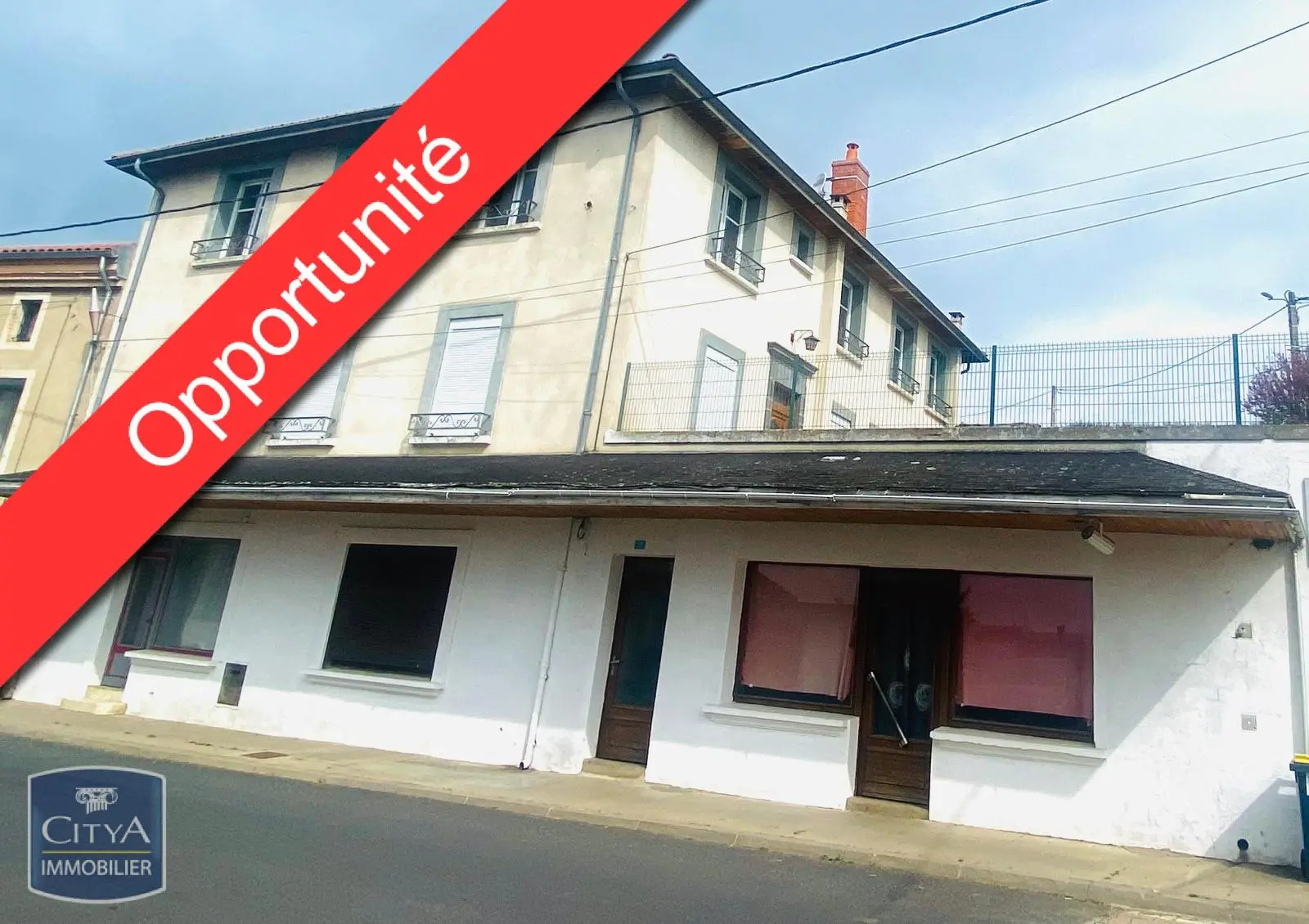 Photo 1 Maison 7 pièces 203m²