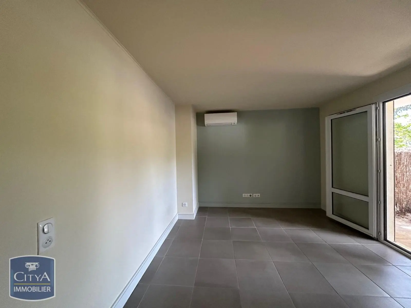 Photo 1 appartement Menton
