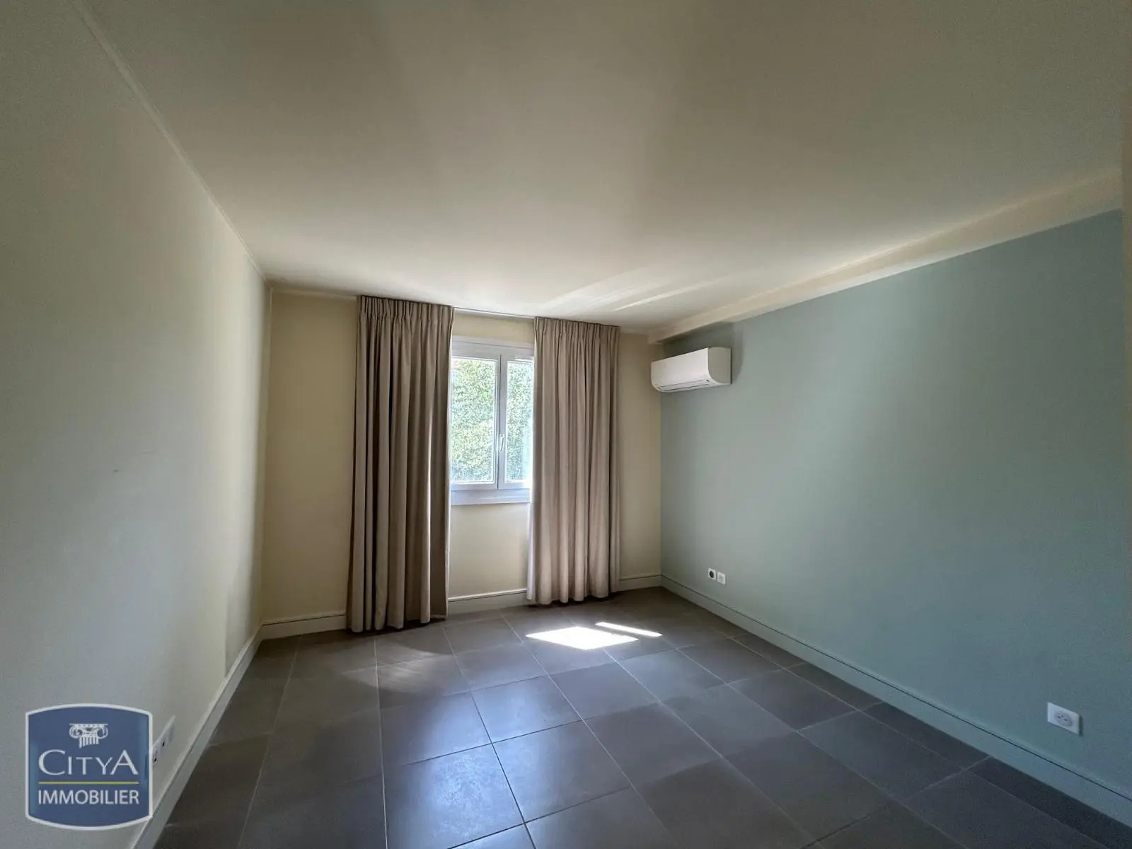 Photo 2 appartement Menton
