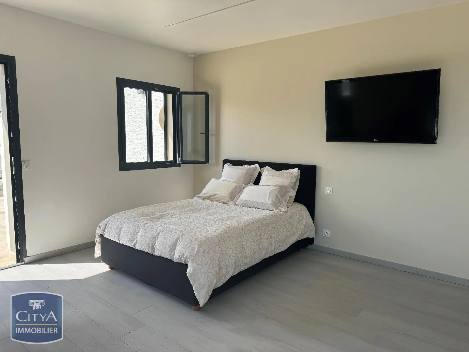 Photo 4 Appartement 1 pièce 28.04m²