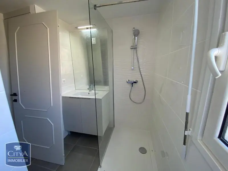 Photo 3 Appartement 2 pièces 43.4m²