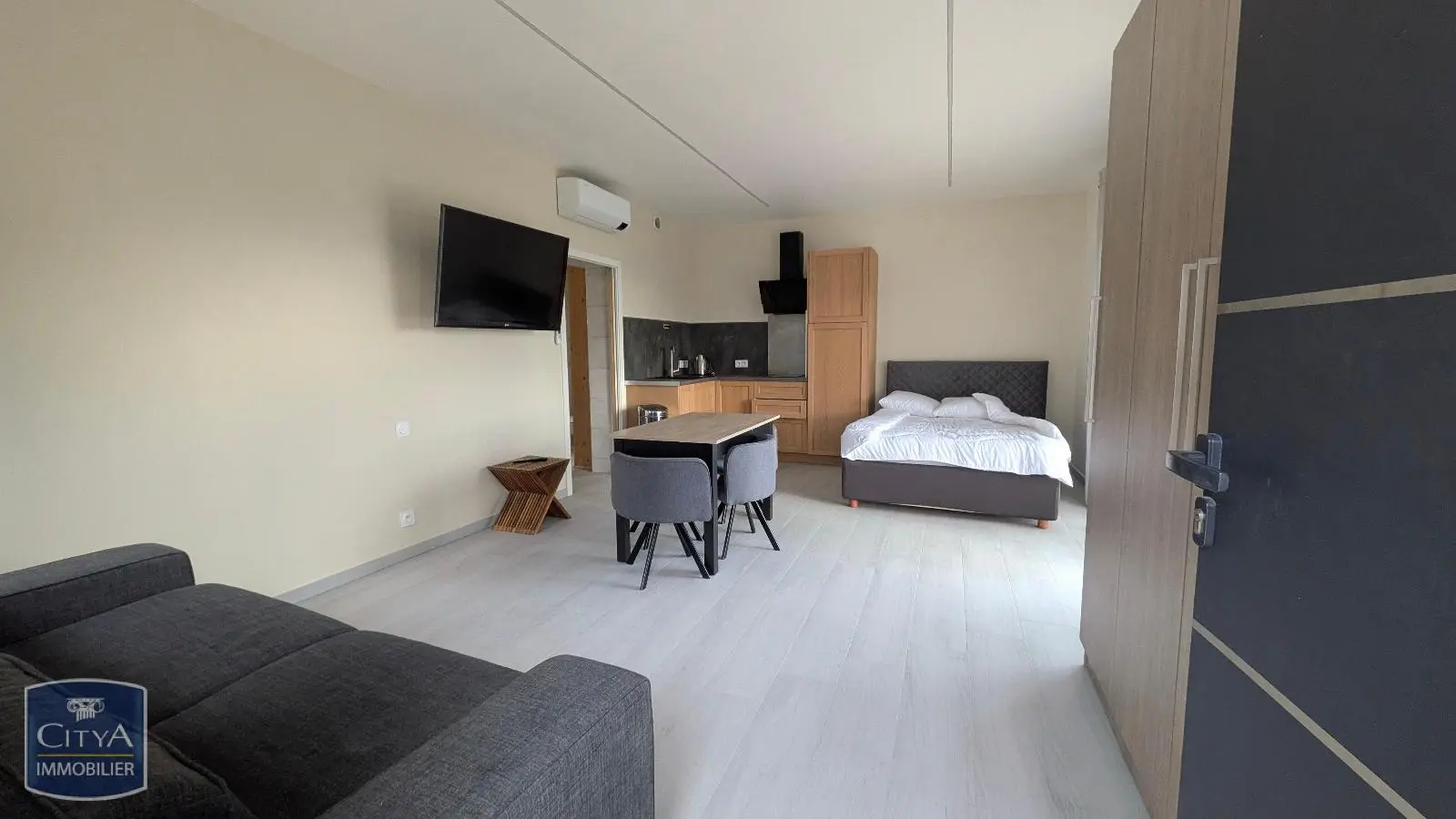 Photo 7 Appartement 1 pièce 28.04m²