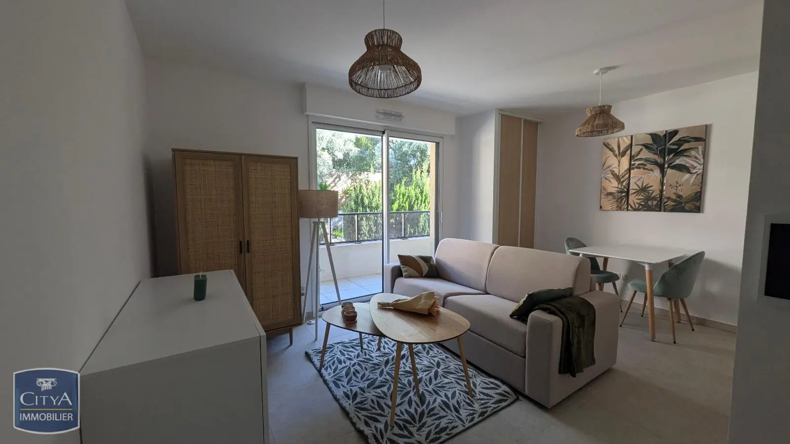 Photo 1 Appartement 1 pièce 29.73m²