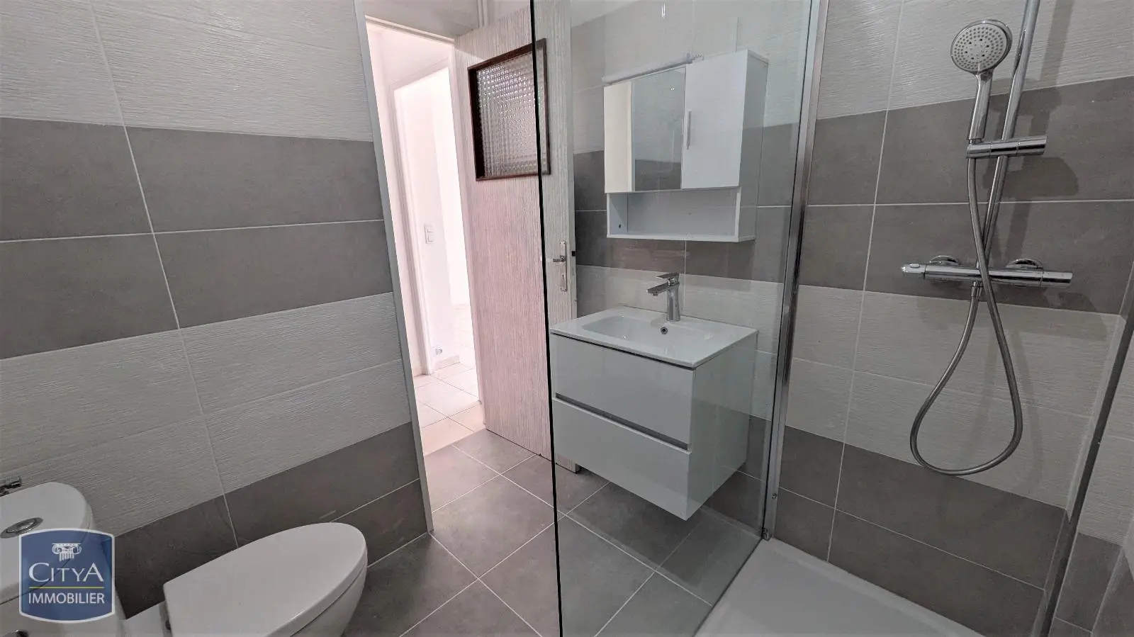 Photo 5 Appartement 1 pièce 29m²