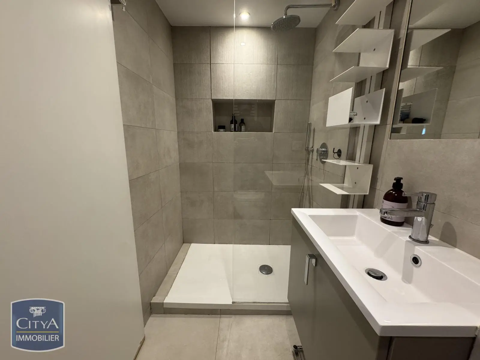 Photo 5 Appartement 2 pièces 31m²