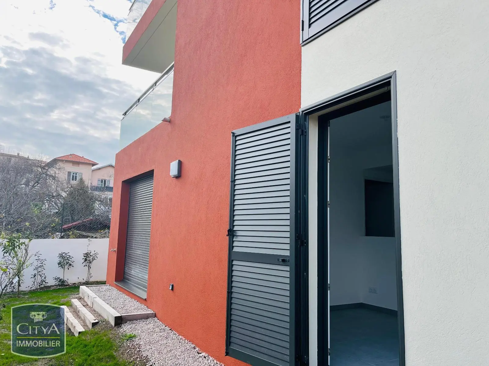 Photo 3 Appartement 4 pièces 79m²